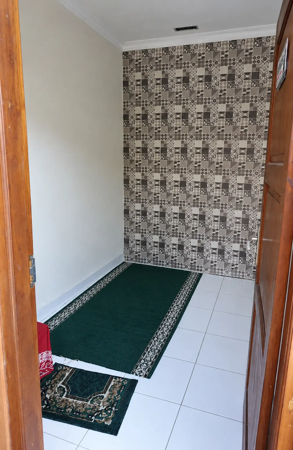 Mushola Syariah Khusus Tamu Grha Vege Jawi